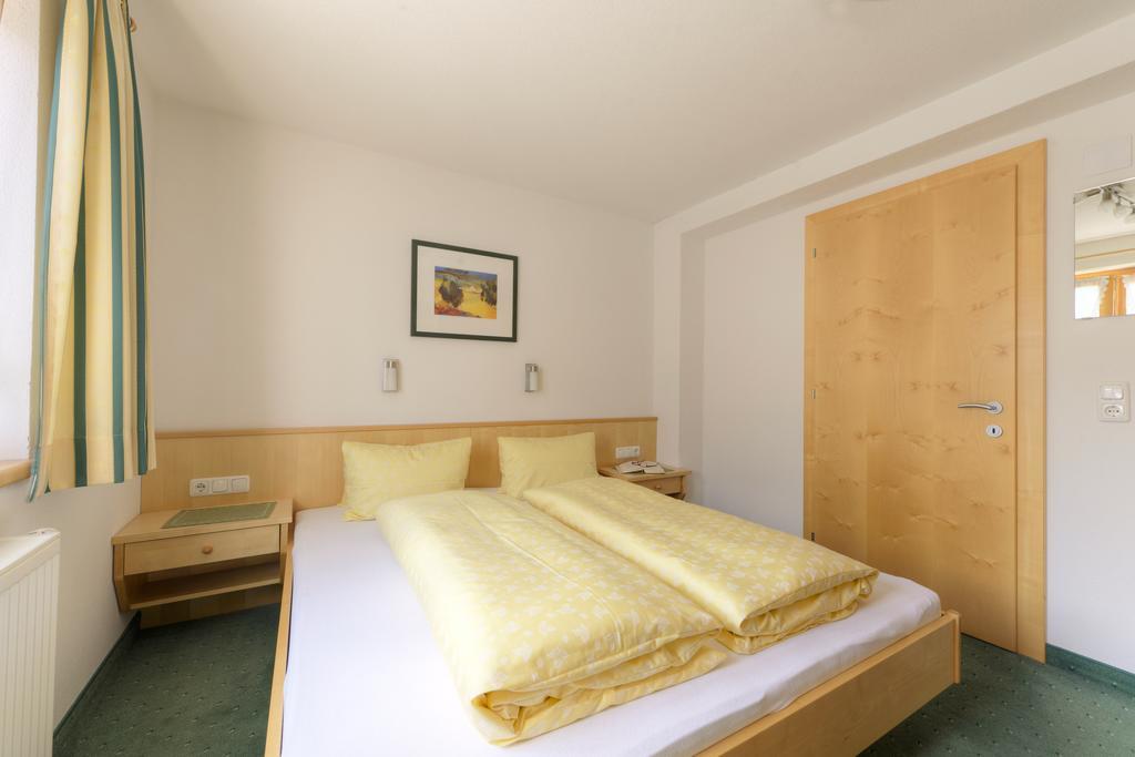 Appartement Ebster Pettneu am Arlberg Eksteriør billede